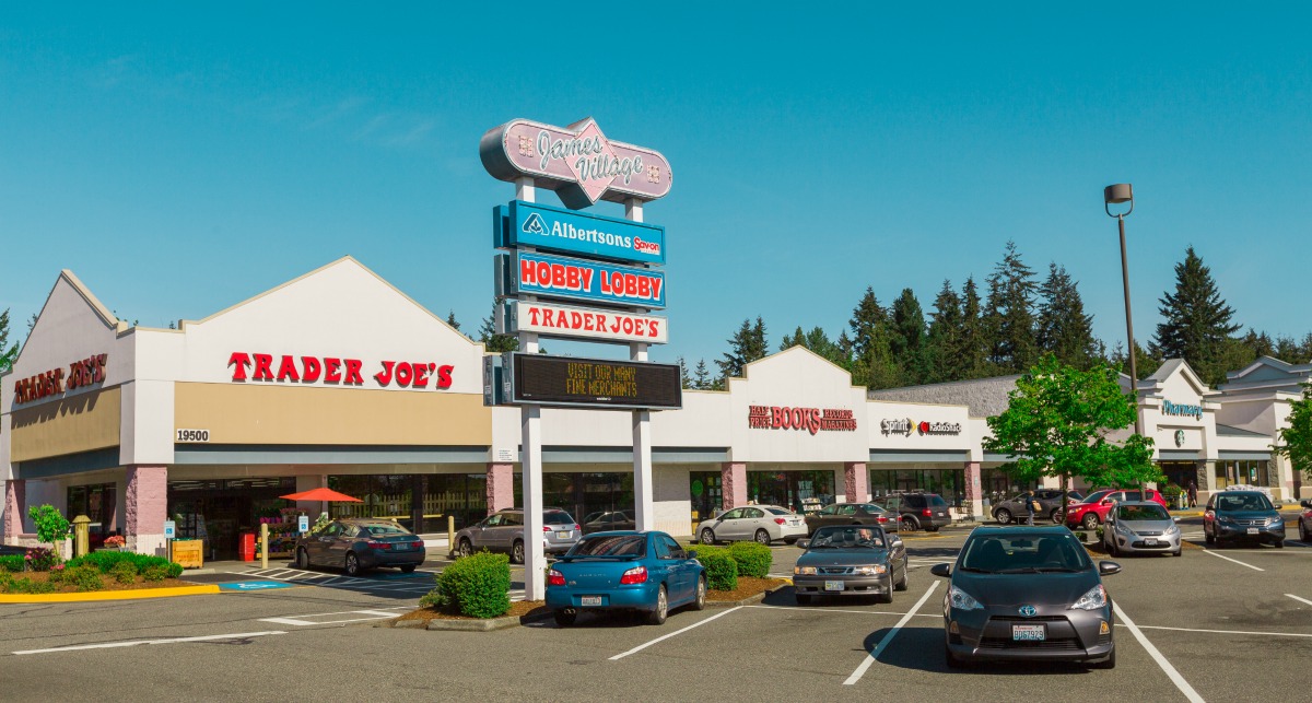 WindermereNorth_Lynnwood_TraderJoes